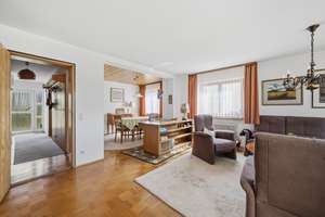 Reihenendhaus mit viel Charme &
Platz für die ganze Familie – Die vollständige Adresse der Immobilie erhältst du vom Anbieter., 72458 Albstadt – Vorschaubild 12