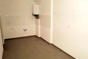 helle, großzügig geschnittene 2 OG 2 Zimmer Wohnung in ruhiger Lage mit Loggia und großem Garten – Reinhardstr. 1A-C, 52078 Forst, Aachen – Vorschaubild 6
