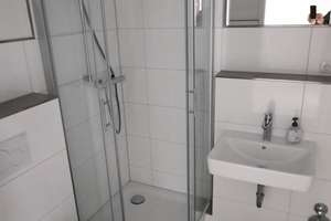 Erstbezug! Top-Kernsanierte 3- Zi.-Wohnung im 1. OG mit Balkon in Bonn- Zentrum Provisionsfrei! – 53113 Bonn-Zentrum, Bonn – Vorschaubild 5