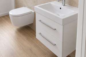 Erstbezug nach Sanierung: 3 Zimmer, 2 Balkone & Gäste-WC in Düsseldorf-Oberbilk