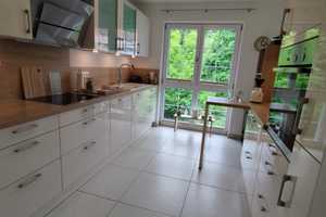 Wohnen am Eichwald - Exklusive 3 Zimmer Wohnung mit EBK, Lift, TG - barrierefrei!! – Hahnenfeldstraße 11, 86825 Unterallgäu (Kreis) – Vorschaubild 1