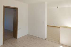 Von Privat  - Grosszügiger renovierter Altbau in Vilshofen - Pleinting – Die vollständige Adresse der Immobilie erhältst du vom Anbieter., 94474 Vilshofen an der Donau – Vorschaubild 2