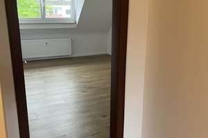 Modernes Wohnen: 2-Zimmer-Dachgeschosswohnung in Köln-Höhenberg – Kulmbacher Str. 8, 51103 Höhenberg, Köln – Vorschaubild 7