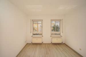 Bezugsfrei! Renovierte 1,5-Zimmer-Wohnung! – Troppauer Straße 19, 1279 Laubegast, Dresden – Vorschaubild 7