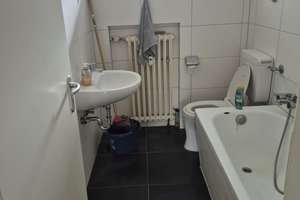 2,5 Zimmer Wohnung in zentraler Lage – Kolpingstr. 105, 47166 Alt-Hamborn, Duisburg – Vorschaubild 4