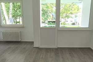 frisch für Sie saniert! helle Wohnung mit Balkon – Franz-Schubert-Straße 22, 47226 Duisburg – Vorschaubild 1