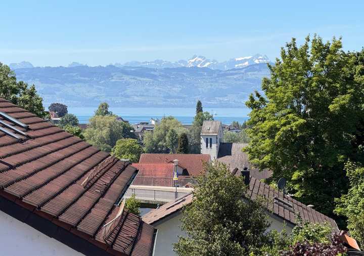 2-Zimmer-Wohnung mit Berg- und Seesicht in Wasserburg