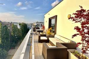 Exklusive Penthouse-Wohnung mit ca. 110 m² Terrassenfläche + Dachterrassenahe Ku’damm