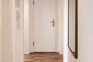 Sehr schöne, moderne 2 Zimmer-Wohnung mit Balkon in Wolfsburg Hellwinkel – Rosenweg 26, 38446 Hellwinkel, Wolfsburg – Vorschaubild 3