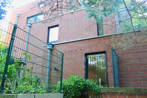 Drei Zimmer plus auf 178 m²: große S/W-Terrasse, zwei Eingänge & moderne Wärmepumpe – Die vollständige Adresse der Immobilie erhältst du vom Anbieter., 40625 Gerresheim, Düsseldorf – Vorschaubild 23