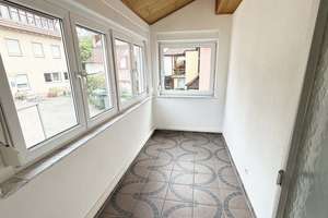 Doppelhaushälfte mitten in Vaihingen – Die vollständige Adresse der Immobilie erhältst du vom Anbieter., 70563 Vaihingen-Mitte, Stuttgart – Vorschaubild 2