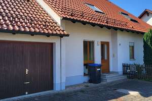 Viel Platz für den Alltag: Großzügiges Einfamilienhaus in Neu-Ulm/Ludwigsfeld  – 89231 Neu-Ulm – Vorschaubild 2