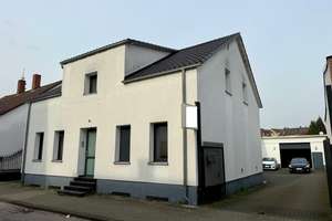 Haus mit angrenzender Halle zu verkaufen