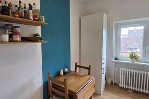 Gemütliche 3-Zimmer-Dachgeschoss-Wohnung in ruhiger Lage von Kleefeld! – Brentanostraße 16, 30625 Kleefeld, Hannover – Vorschaubild 5