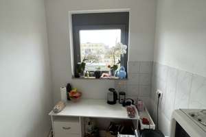 KP AUF ANFRAGE - Sonnige 2-Zi.-Wohnung - Balkon - Weitblick – frei, Top-Lage München nahe MIRA & BMW – Felsennelkenanger 14, 80937 Am Hart, München – Vorschaubild 13