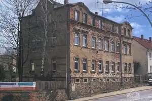 MEHRFAMILIENHAUS MIT SANIERUNGSPLANUNG – Mittelsachsen (Kreis) – Vorschaubild 3