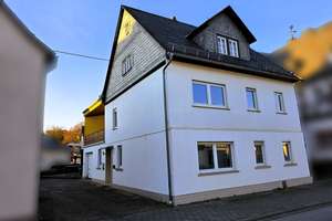 GROSSFAMILIE!? RAUMWUNDER! Bezahlbares FAMILIENHAUS, das (WOHN-) TRÄUME wahr werden lässt! – Die vollständige Adresse der Immobilie erhältst du vom Anbieter., 55490 Mengerschied – Vorschaubild 28