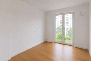 Exklusive 3-Zimmer-Wohnung mit Loggia im LIVING ISAR – Modernes Wohnen in Bestlage von München – Die vollständige Adresse der Immobilie erhältst du vom Anbieter., 81543 Siebenbrunn, München – Vorschaubild 15