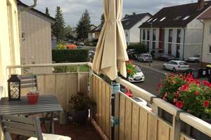 **Gepflegte 4-Zimmer-Wohnung mit 123 m², Einbauküche, Balkon & direkter Feldrandlage** – Eschenstraße 3, 65205 Nordenstadt, Wiesbaden – Vorschaubild 8