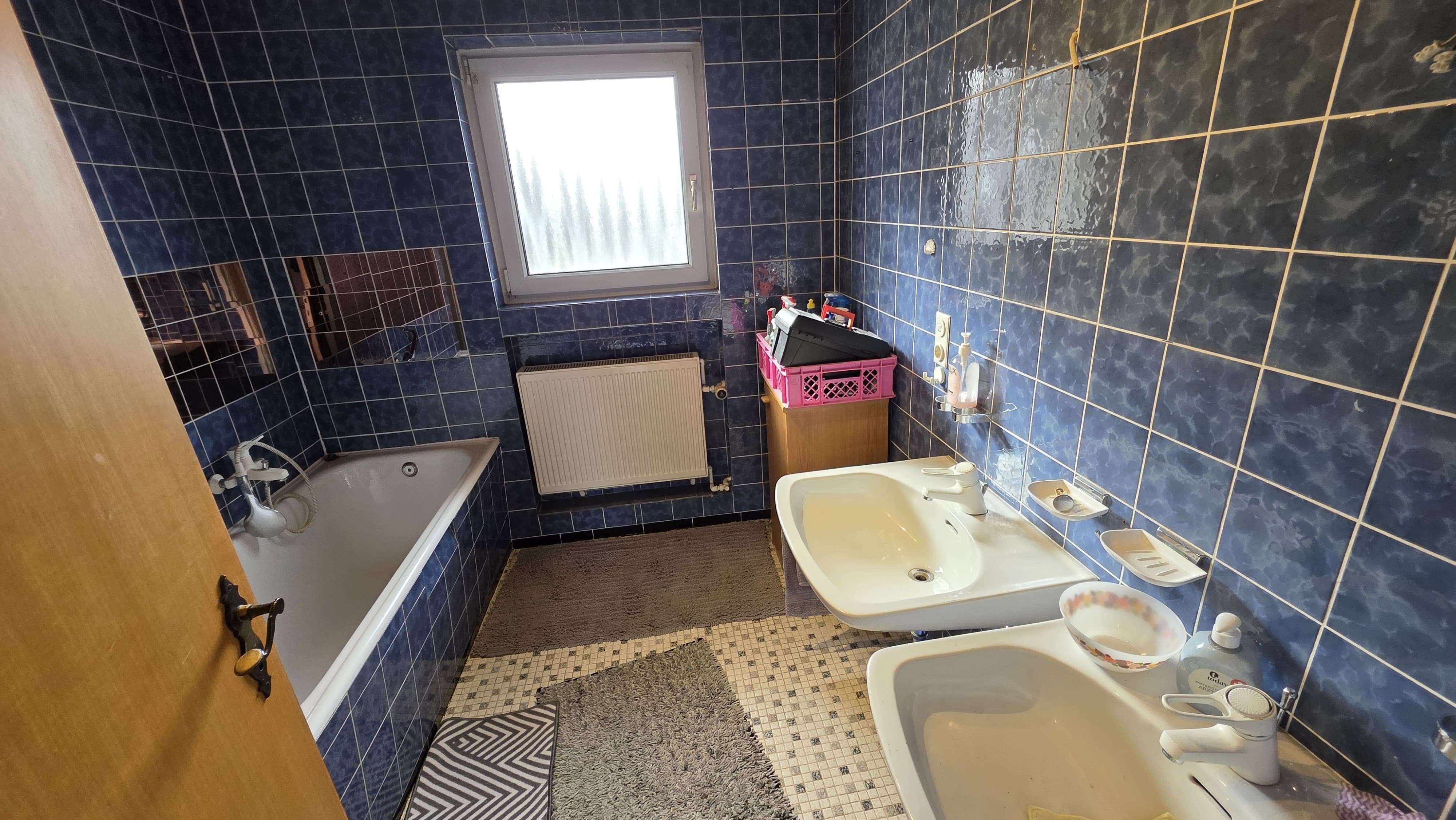 Immobilie in Philippsburg - 1-2 Familienhaus mit gutem Raumangebot und großen Garagentrakt der ideal für Hobbyhandwerker ist - Bild 40