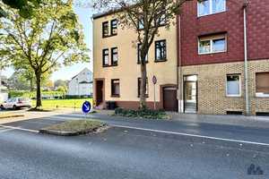 Solide Kapitalanlage! 4-Familienhaus mit Garten in Herne-Holsterhausen! – Herne – Vorschaubild 1