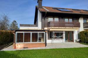 Reihenendhaus in Weißenfeld mit sehr viel Platz für die Familie