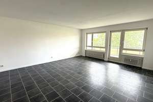 Großzügige 4-Zimmer-Wohnung in Kassel mit idealer Ausstattung – Die vollständige Adresse der Immobilie erhältst du vom Anbieter., 34125 Fasanenhof, Kassel – Vorschaubild 2