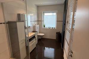 Zentral gelegene 2-Zimmer-Wohnung mit Balkon im Essener Südviertel – Die vollständige Adresse der Immobilie erhältst du vom Anbieter., 45128 Südviertel, Essen – Vorschaubild 9