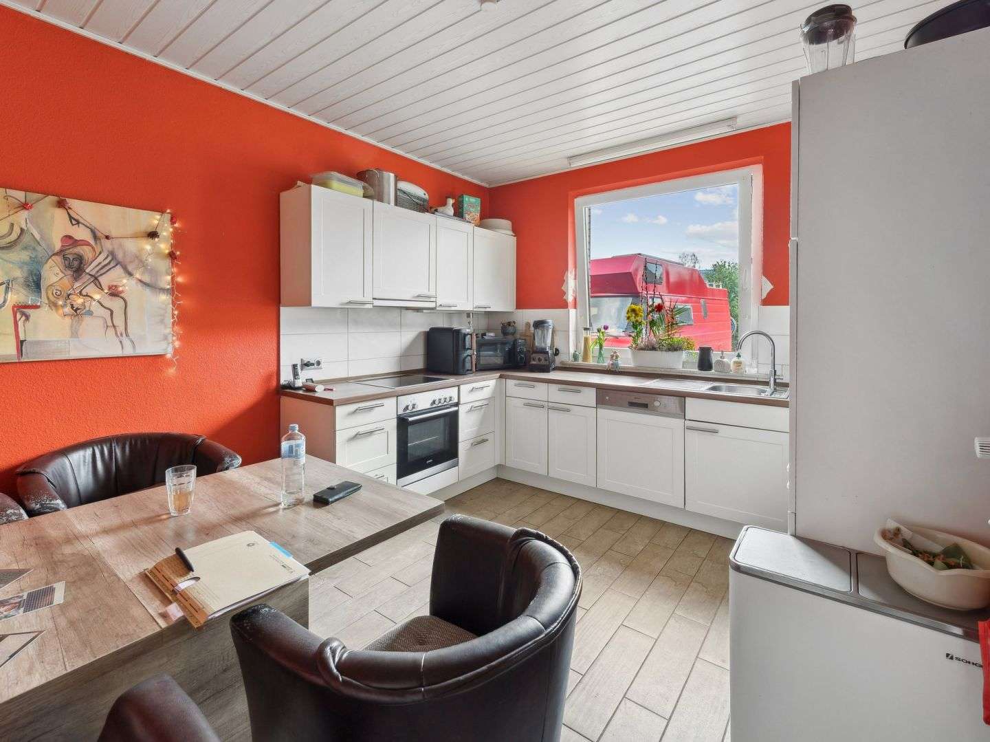 Modernisierungsbedürftiges Einfamilienhaus mit Einliegerwohnung und großem Grundstück in Neumünster, Neumünster – Bild 4