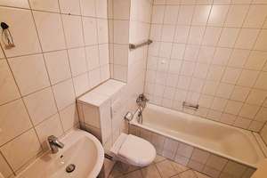 Seltene Gartenwohnung mit Hausgefühl: 4,5 Zimmer, Terrasse, Hobbyraum und Garage – Klagenfurter Str. 12, 81669 Ramersdorf, München – Vorschaubild 16