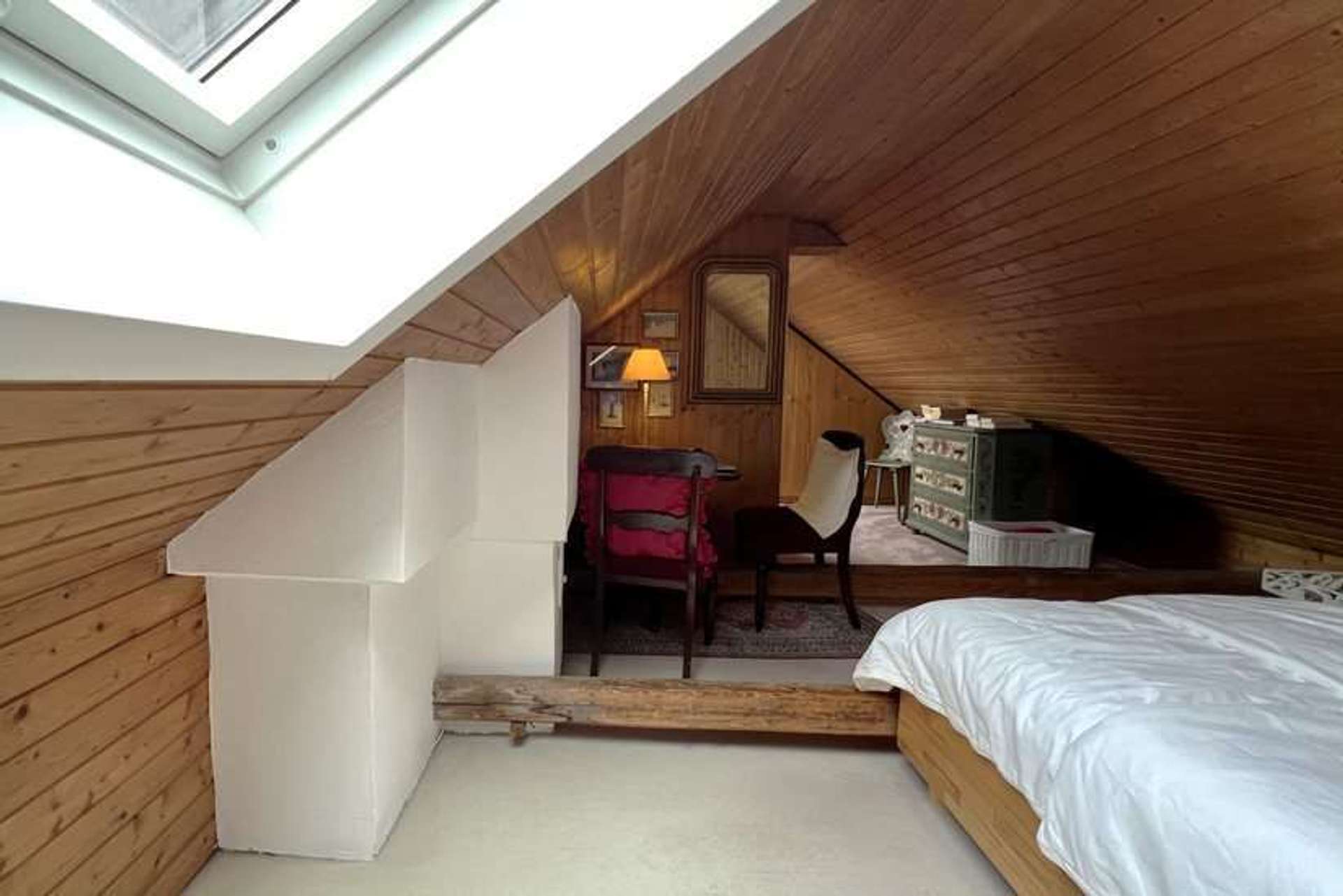 Immobilie in Inning am Ammersee - Individuelle Maisonette Dachgeschoss Wohnung mit Loggia und Balkon im Ortsteil Buch! - Bild 3