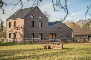Exklusiver Landsitz mit Pferdehaltung - Historischer Charme trifft modernes Luxus Wohnen – Die vollständige Adresse der Immobilie erhältst du vom Anbieter., 46487 Wesel – Vorschaubild 1