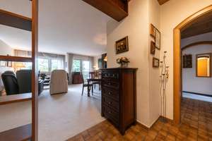Ein Zuhause zum Verlieben – Stilvolle Eigentumswohnung mit Balkon und Garage – Die vollständige Adresse der Immobilie erhältst du vom Anbieter., 45257 Kupferdreh, Essen – Vorschaubild 3