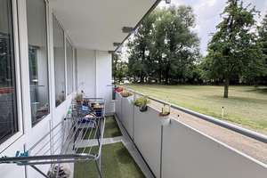3-Zimmer-Wohnung mit Einbauküche, saniertem Wannenbad und Vinylboden in Braunschweig! – Emsstraße 14, 38120 Weststadt, Braunschweig – Vorschaubild 7