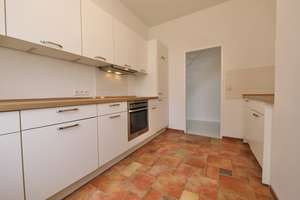 BESTE LAGE ZWISCHEN BRANITZER PLATZ & REICHSSTR. - FRISCH RENOVIERT - TOLL GESCHNITTEN MIT 2 BÄDERN – Kirschenallee 12A dü, 14050 Westend, Berlin – Vorschaubild 7