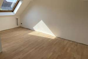 Heilbronn-Süd: Charmante Dopppelhaushälfte (neue Bilder) – Eichendorffstraße 16, 74074 Heilbronn, Heilbronn – Vorschaubild 13