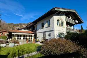 Wohnen wo andere Urlaub machen - attraktives Landhaus zur Selbstnutzung in den Chiemgauer Alpen! – Traunstein (Kreis) – Vorschaubild 2