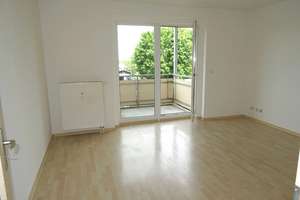 Hübsche Wohnung mit schickem Fensterbad, West-Balkon und Stellplatz – Sachsenring 41, 9127 Gablenz, Chemnitz – Vorschaubild 2