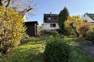 METZ IMMOBILIEN - Charmante Doppelhaushälfte mit großem Garten und Ausbaupotenzial – 60488 Praunheim, Frankfurt am Main – Vorschaubild 3