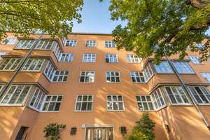 Unsanierte helle 3-Zi-Altbauwohnung mit Wintergarten in Schöneberg mit viel Potenzial – Rubensstrasse 7, 12159 Schöneberg, Berlin – Vorschaubild 9