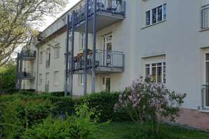 Schöne Wohnung in bester Lage nähe Uni-Klinik und Dölauer Heide – 6120 Heide-Süd, Halle (Saale) – Vorschaubild 2