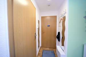 Attraktive, voll möblierte 2-Raum-Wohnung mit Balkon in Chemnitz – Lengefelder Str. 33, 9125 Bernsdorf, Chemnitz – Vorschaubild 13