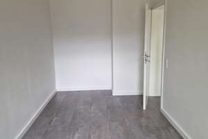 Vollständig renovierte Wohnung mit vier Zimmern und Balkon in Krefeld – Die vollständige Adresse der Immobilie erhältst du vom Anbieter., 47803 Benrad-Nord, Krefeld – Vorschaubild 7