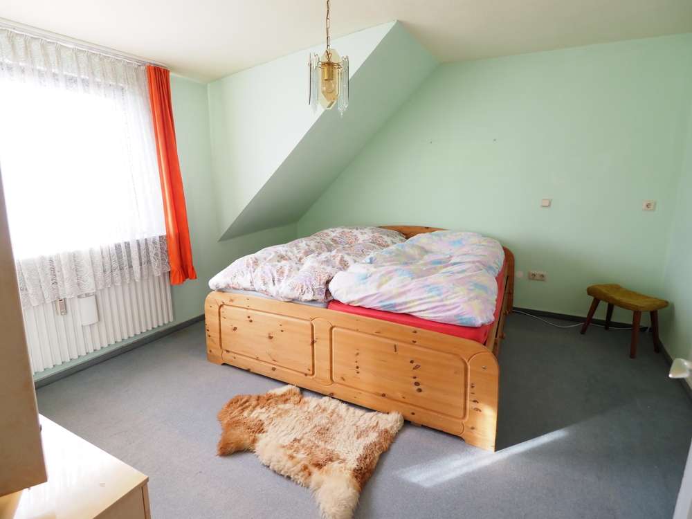 Immobilie in Marienrachdorf - Gelegenheit für die große Familie. Wohnhaus mit Potential! - Bild 8