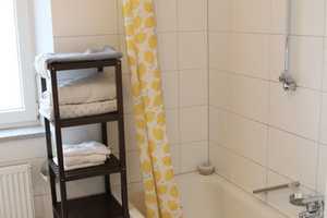 *Neuhausen* -Wohnen in hochwertig saniertem Altbau- 3 Zimmer Wohnung mit Balkon – München – Vorschaubild 10