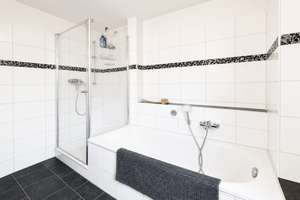 Familienglück in LEV-Rheindorf – moderne Doppelhaushälfte mit 4 Schlafzimmern, Garten & Garage – 51371 Rheindorf, Leverkusen – Vorschaubild 13