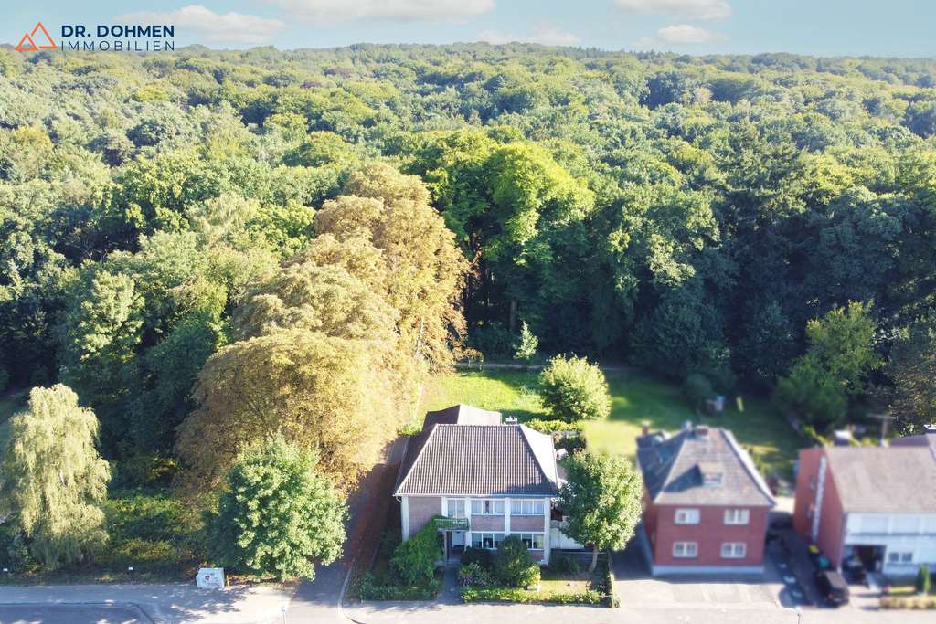 Immobilie in Wassenberg - Wohnen & Arbeiten am Waldrand: EFH mit Einliegerwohnung und Gewerbe in Wassenberg - Bild 3