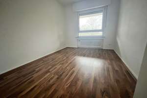 Großzügige 4-Zimmer-Wohnung im Essener Süden! – Jacobsallee 4, 45239 Heidhausen, Essen – Vorschaubild 10