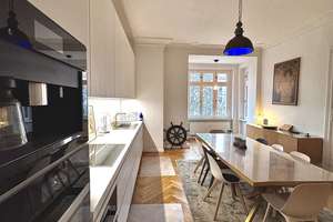 Altbau-Ikone mit Lift, Balkon, Stuck & High-End-Design - Friedrichshain Bestlage – Die vollständige Adresse der Immobilie erhältst du vom Anbieter., 10243 Friedrichshain, Berlin – Vorschaubild 9