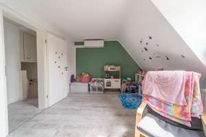 Vollständig renoviertes Reihenhaus mit großem Garten und Stellplatz – 65931 Zeilsheim, Frankfurt am Main – Vorschaubild 22